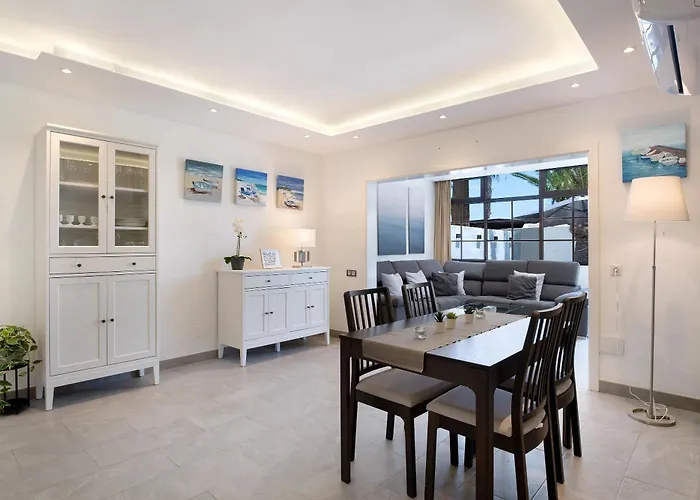 Tranquilidad 300m To Freewifi Apartament Puerto del Carmen (Lanzarote)